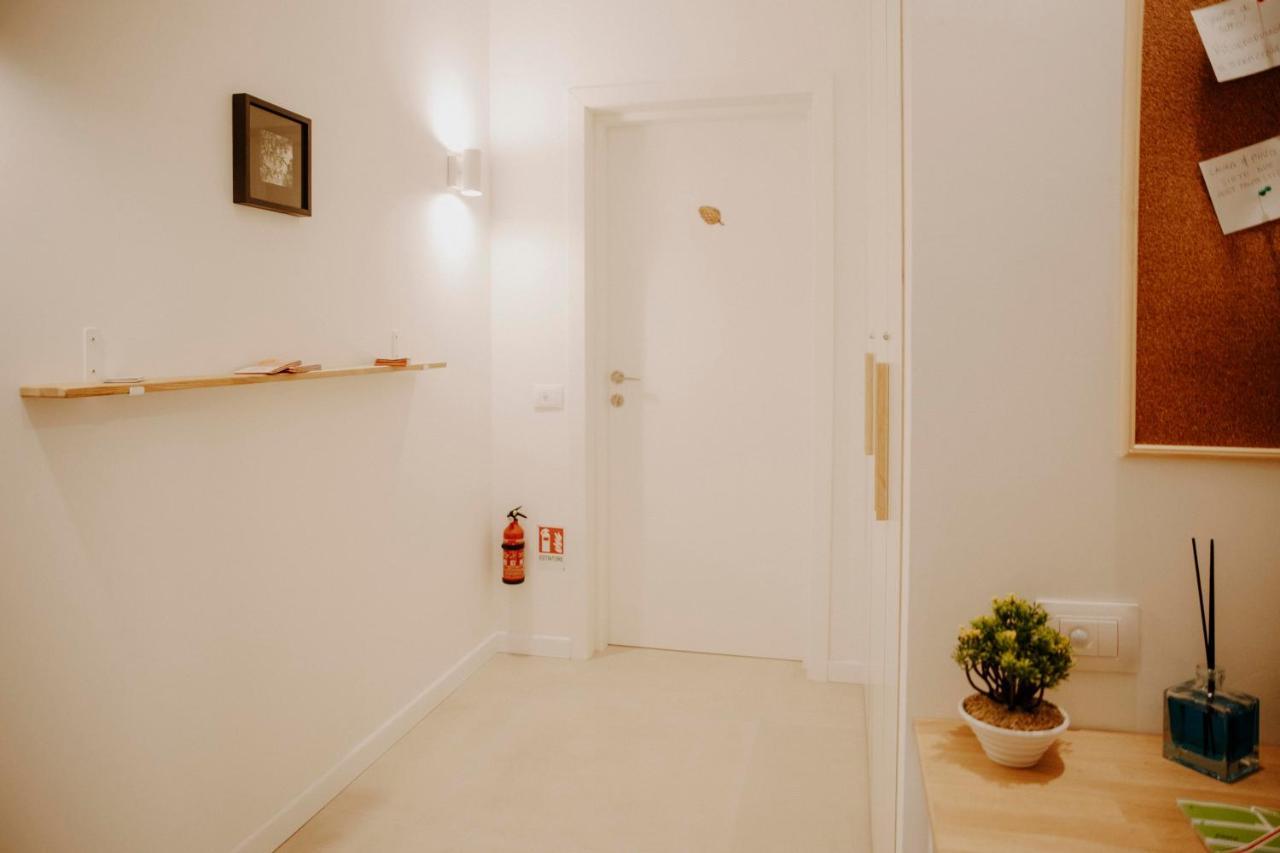 Petrarca17 Guest House A Due Passi Dal Mare Терачина Екстериор снимка