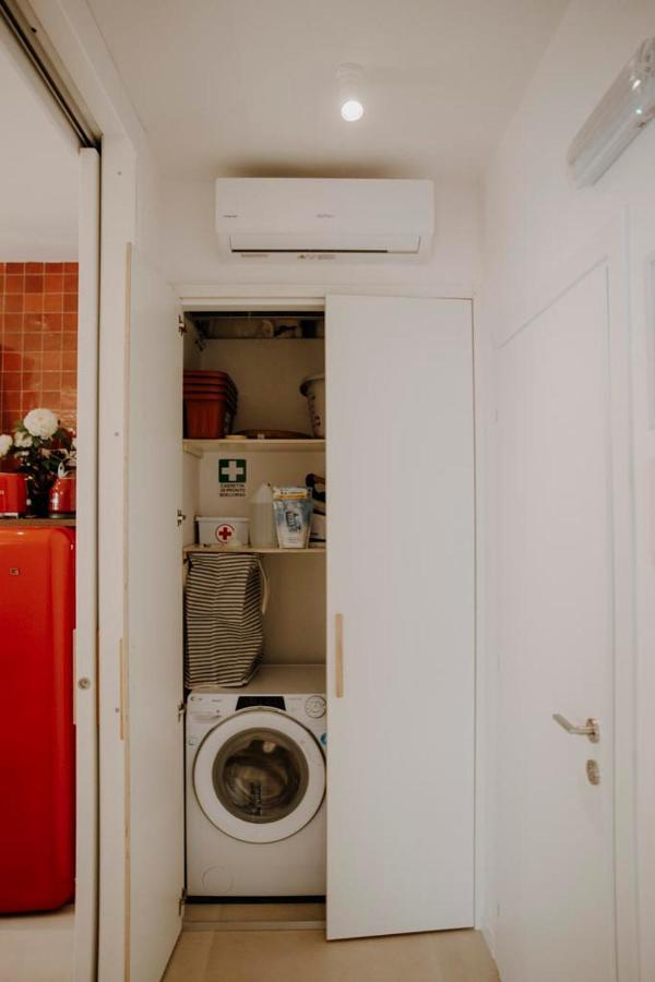 Petrarca17 Guest House A Due Passi Dal Mare Терачина Екстериор снимка