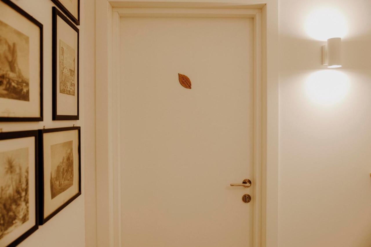 Petrarca17 Guest House A Due Passi Dal Mare Терачина Екстериор снимка