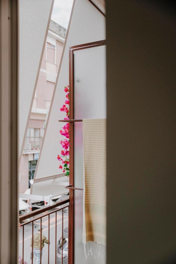Petrarca17 Guest House A Due Passi Dal Mare Терачина Екстериор снимка